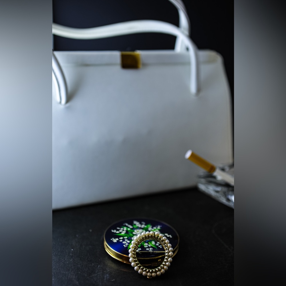 Vintage, early 1960’s gold tone and pearl circle brooch.